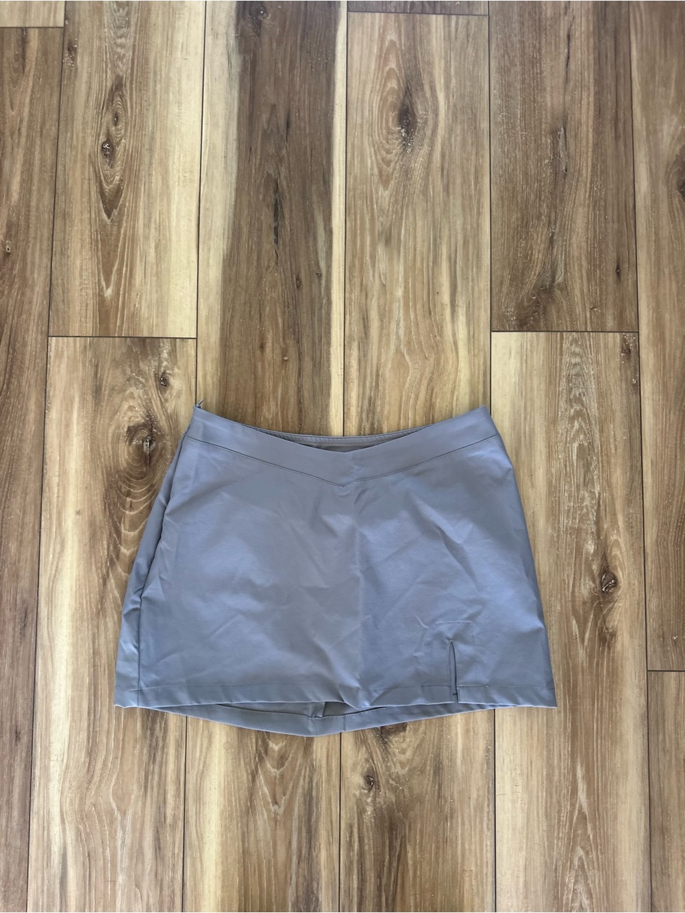 Halara Women's gray Athletic skirt size medium regular